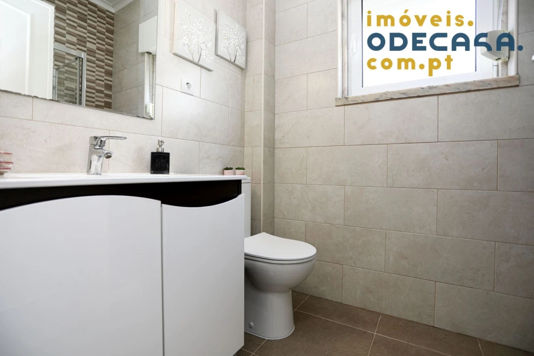 Apartamento T3 para Venda em Póvoa de Santo Adrião e Olival Basto Foto 15