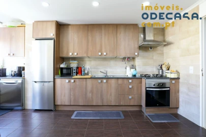 Apartamento T3 para Venda em Póvoa de Santo Adrião e Olival Basto