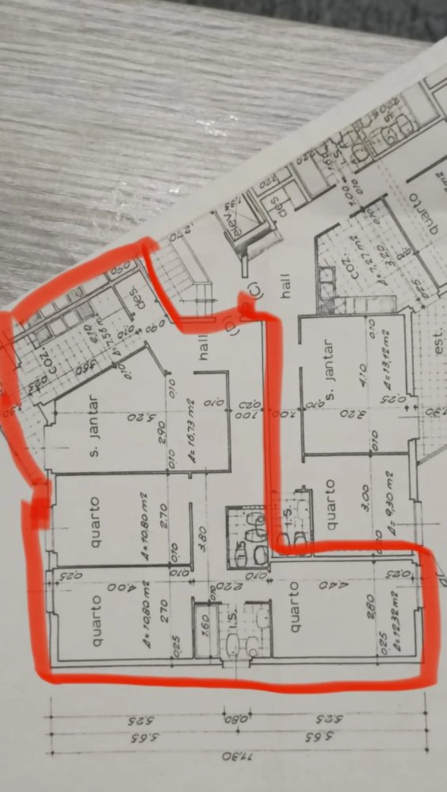 Apartamento T3 para Venda em Póvoa de Santo Adrião e Olival Basto Planta 1