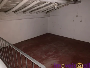 Moradia T2 para Venda em Terrugem e Vila Boim