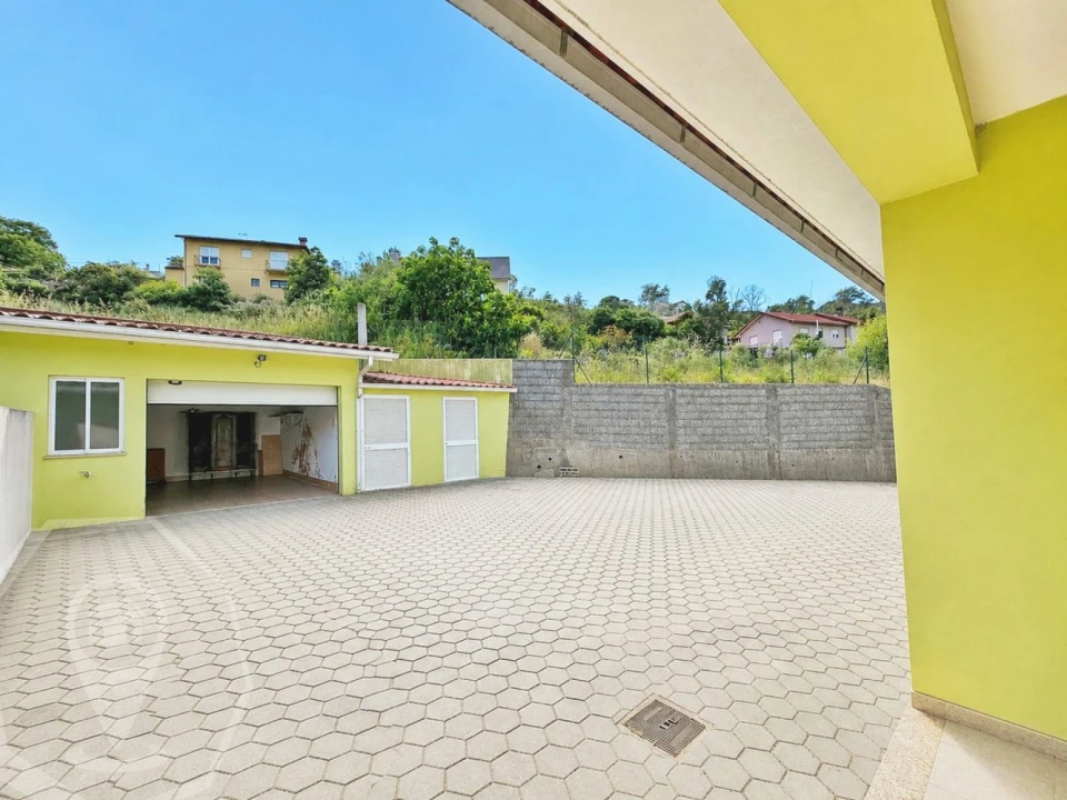Moradia T3 para Venda em Ribeira de Fraguas Foto 27