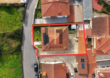 Moradia T3 para Venda em Alvarelhos e Guidões
