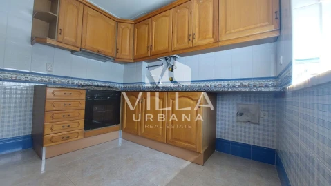 Apartamento T1 para Venda em Corroios