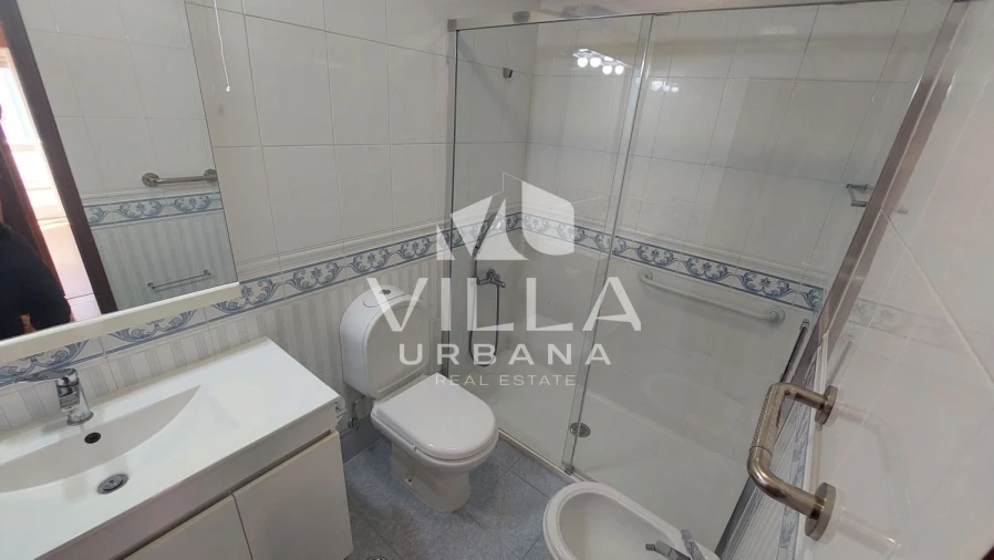 Apartamento T1 para Venda em Corroios Foto 17