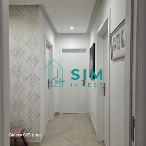 Apartamento T2 para Venda em Santa Barbara de Nexe Foto 12