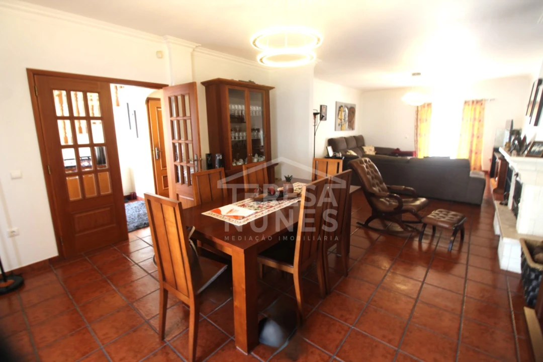 Moradia T3 para Venda em Moita Foto 5