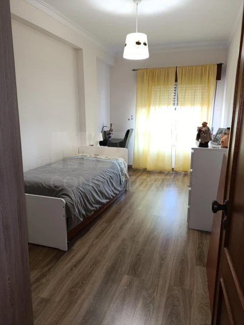 Apartamento T2 para Venda em Póvoa de Santa Iria e Forte da Casa