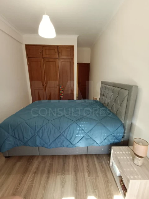Apartamento T2 para Venda em Póvoa de Santa Iria e Forte da Casa