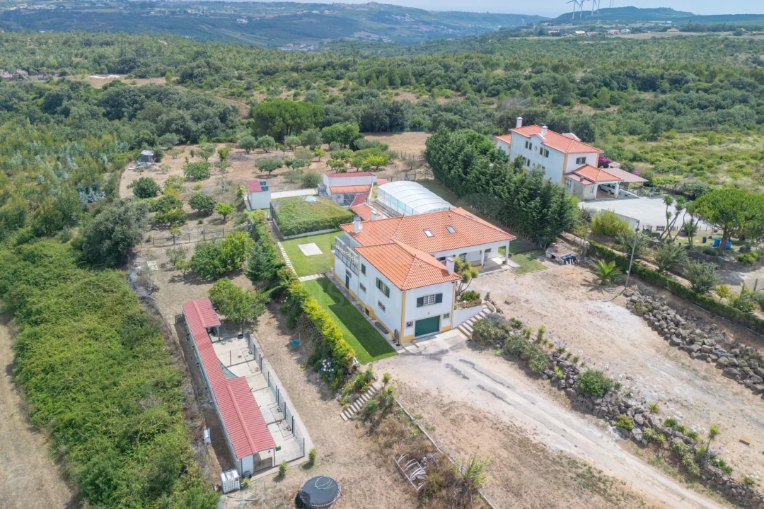 Moradia T4 para Venda em Carnota Foto 1