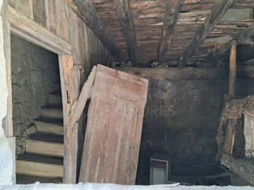 Moradia para Venda em Fundão, Valverde, Donas, A. Joanes, A. Nova Cabo