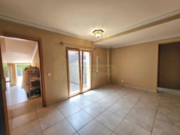 Moradia T2 para Venda em Almancil