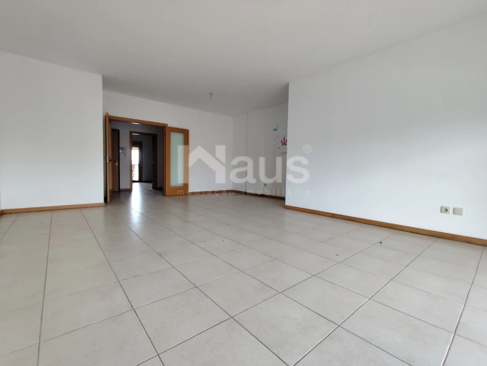 Apartamento T3 para Venda em Pinhal Novo Foto 4