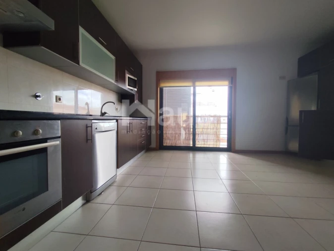 Apartamento T3 para Venda em Pinhal Novo Foto 2