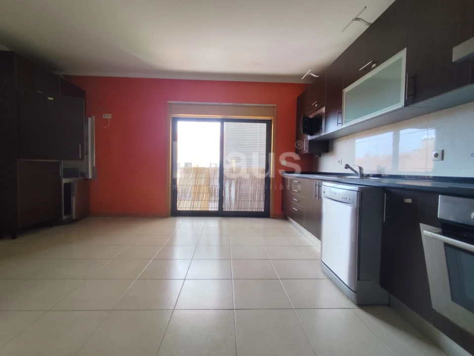 Apartamento T3 para Venda em Pinhal Novo Foto 3