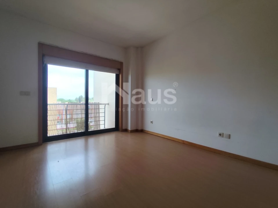 Apartamento T3 para Venda em Pinhal Novo Foto 12