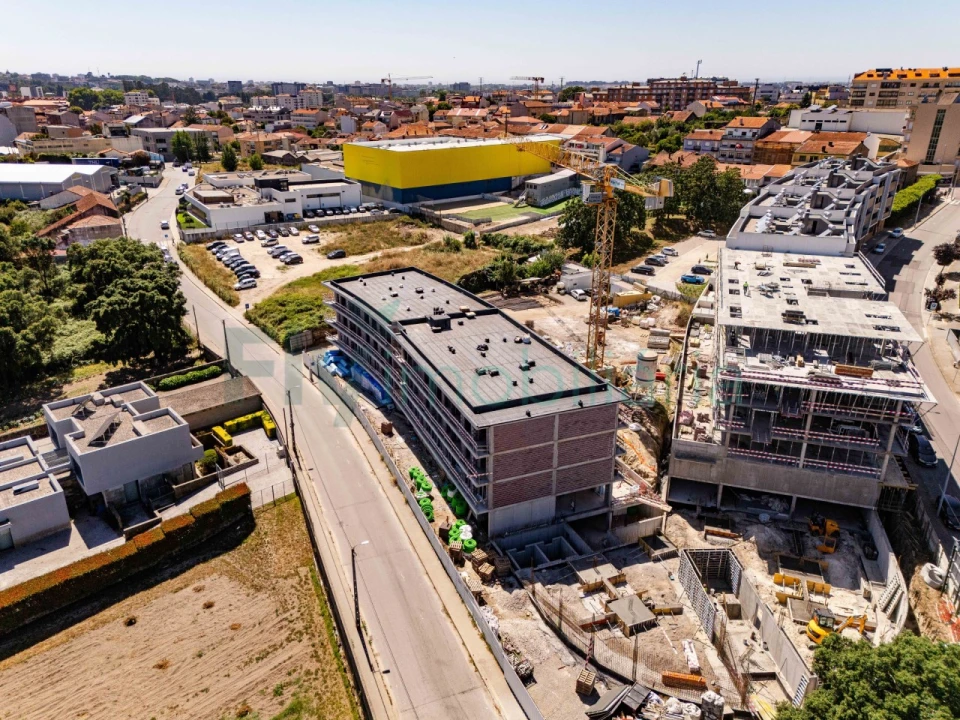 Apartamento T1 para Venda em Rio Tinto Foto 5