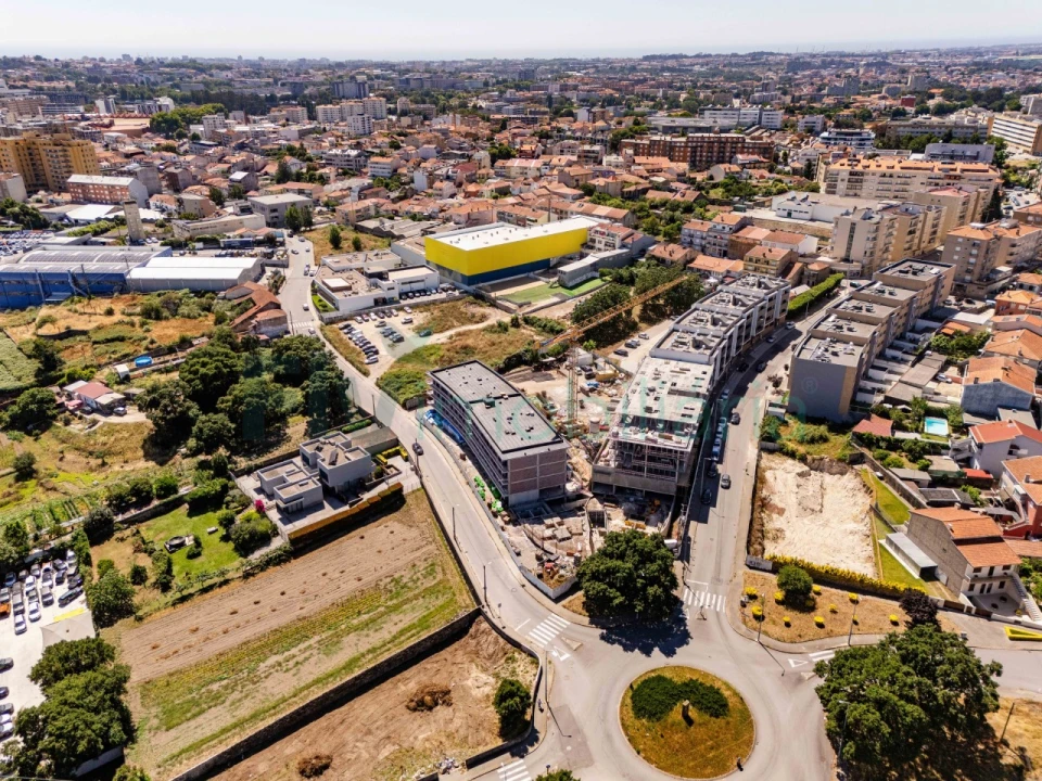 Apartamento T1 para Venda em Rio Tinto Foto 13