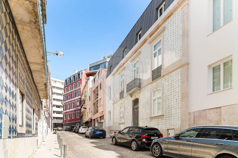 Apartamento T3 para Venda em Santo António Foto 40