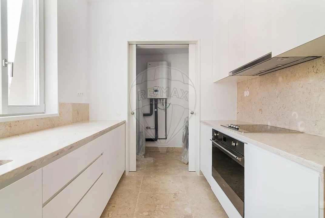 Apartamento T3 para Venda em Santo António Foto 11