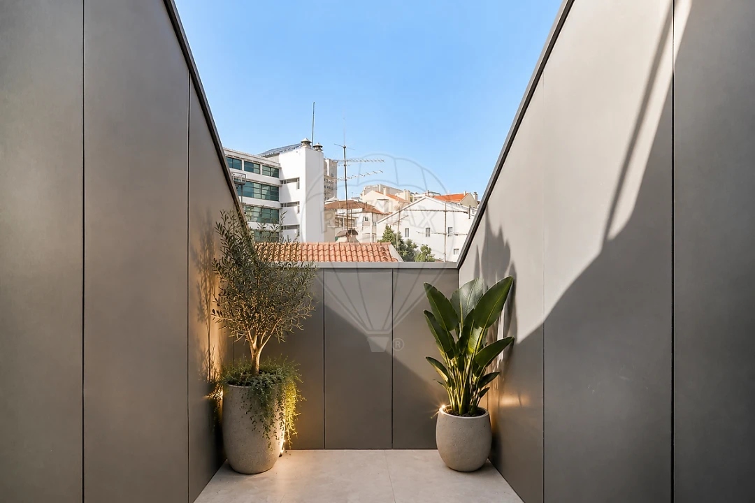 Apartamento T3 para Venda em Santo António Foto 30