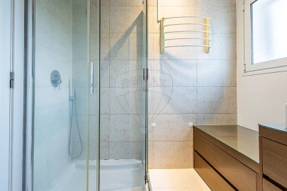 Apartamento T3 para Venda em Marvila, Ribeira Santarém, São Salvador, São Nicolau