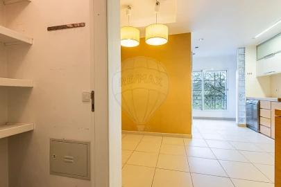 Apartamento T3 para Venda em Marvila, Ribeira Santarém, São Salvador, São Nicolau