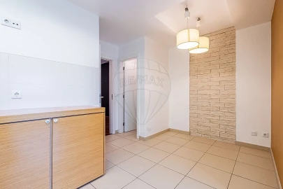 Apartamento T3 para Venda em Marvila, Ribeira Santarém, São Salvador, São Nicolau
