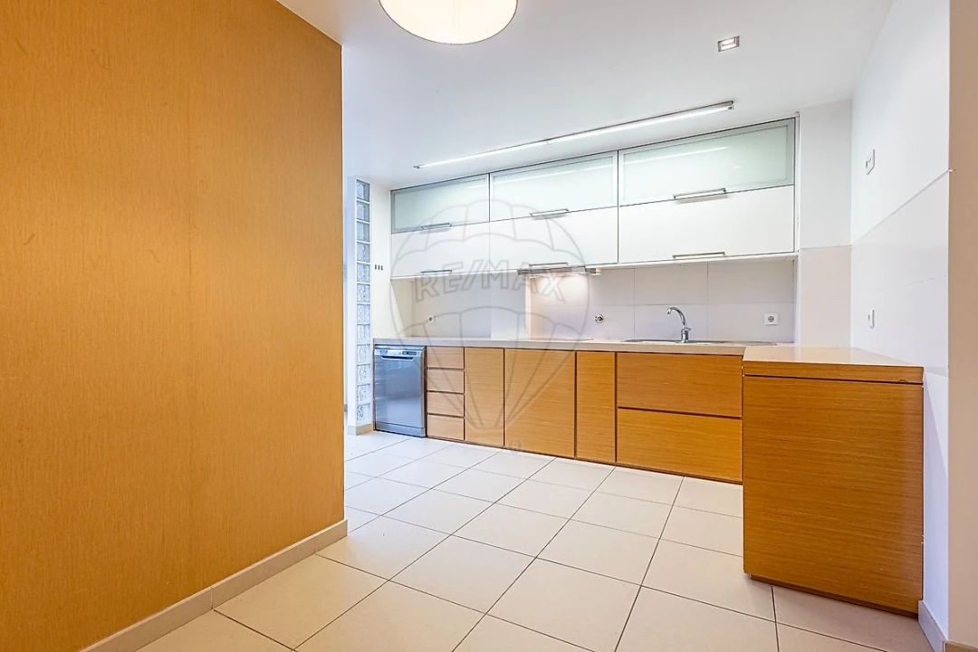Apartamento T3 para Venda em Marvila, Ribeira Santarém, São Salvador, São Nicolau Foto 9
