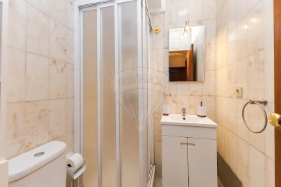Apartamento T3 para Venda em Mafamude e Vilar do Paraíso
