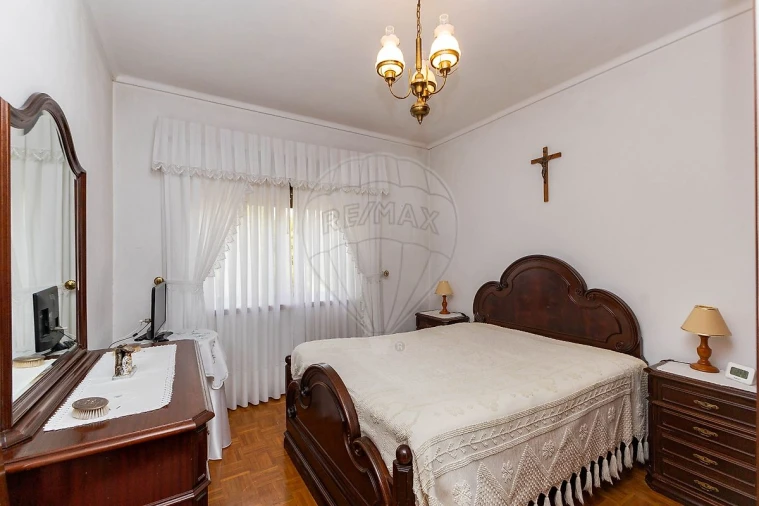Apartamento T3 para Venda em Mafamude e Vilar do Paraíso Foto 8