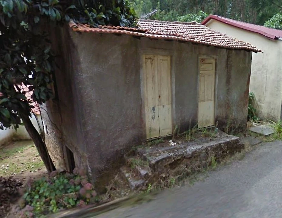Moradia T2 para Venda em Caldas de São Jorge e Pigeiros Foto 7