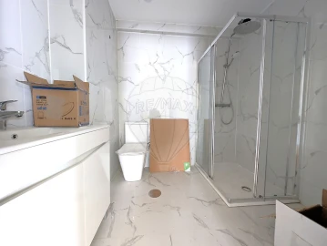 Apartamento T1 para Venda em Ovar, São João, Arada e São Vicente de Pereira Jusã