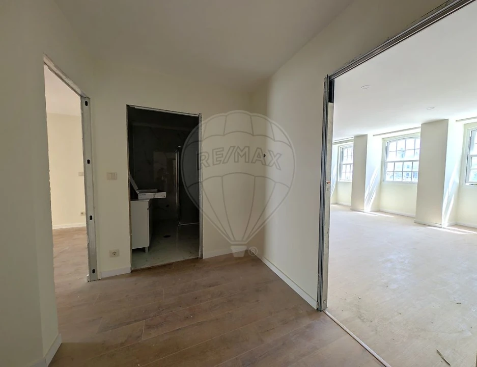Apartamento T1 para Venda em Ovar, São João, Arada e São Vicente de Pereira Jusã Foto 4
