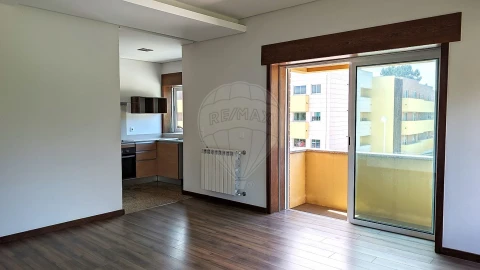 Apartamento T1 para Venda em Ovar, São João, Arada e São Vicente de Pereira Jusã