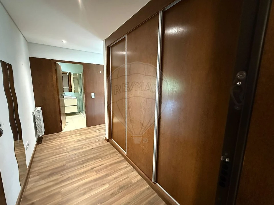 Apartamento T1 para Venda em Ovar, São João, Arada e São Vicente de Pereira Jusã Foto 7
