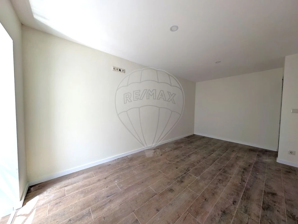 Apartamento T2 para Venda em Ovar, São João, Arada e São Vicente de Pereira Jusã Foto 12