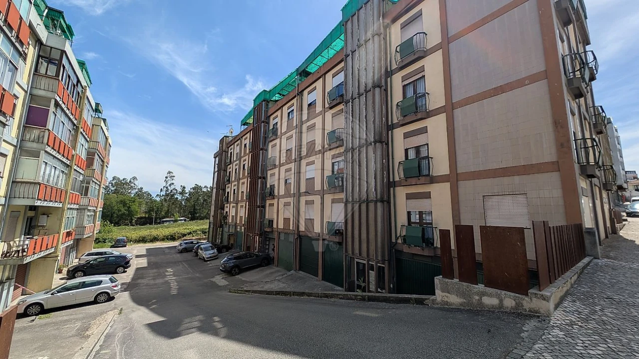 Apartamento T3 para Venda em São João da Madeira Foto 6