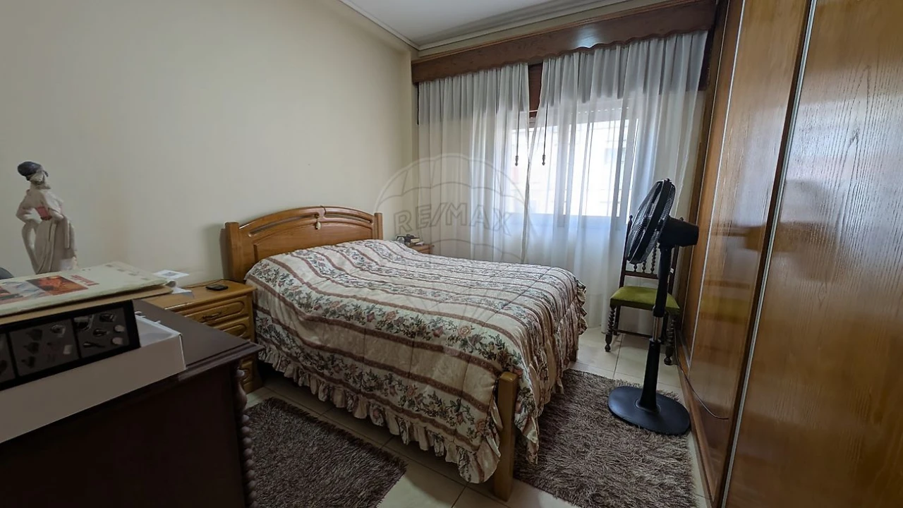 Apartamento T3 para Venda em São João da Madeira Foto 13