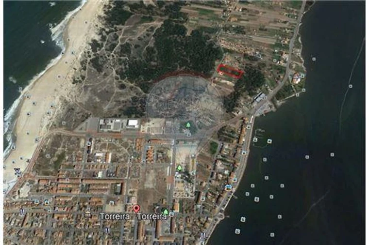 Terreno para Venda em Torreira Foto 2