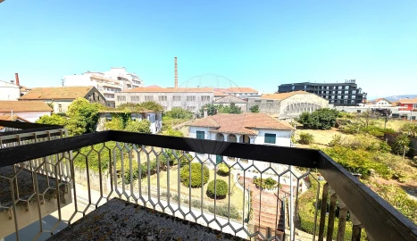 Apartamento T3 para Venda em São João da Madeira