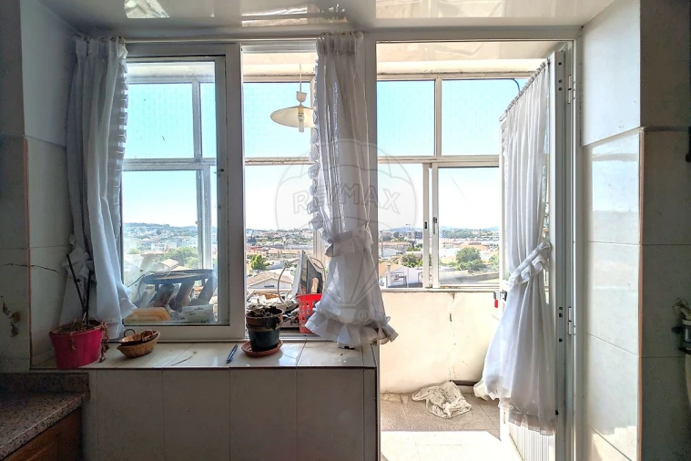 Apartamento T3 para Venda em São João da Madeira Foto 28