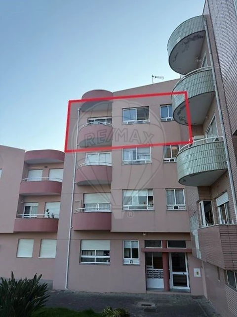 Apartamento T2 para Venda em Santa Maria de Lamas