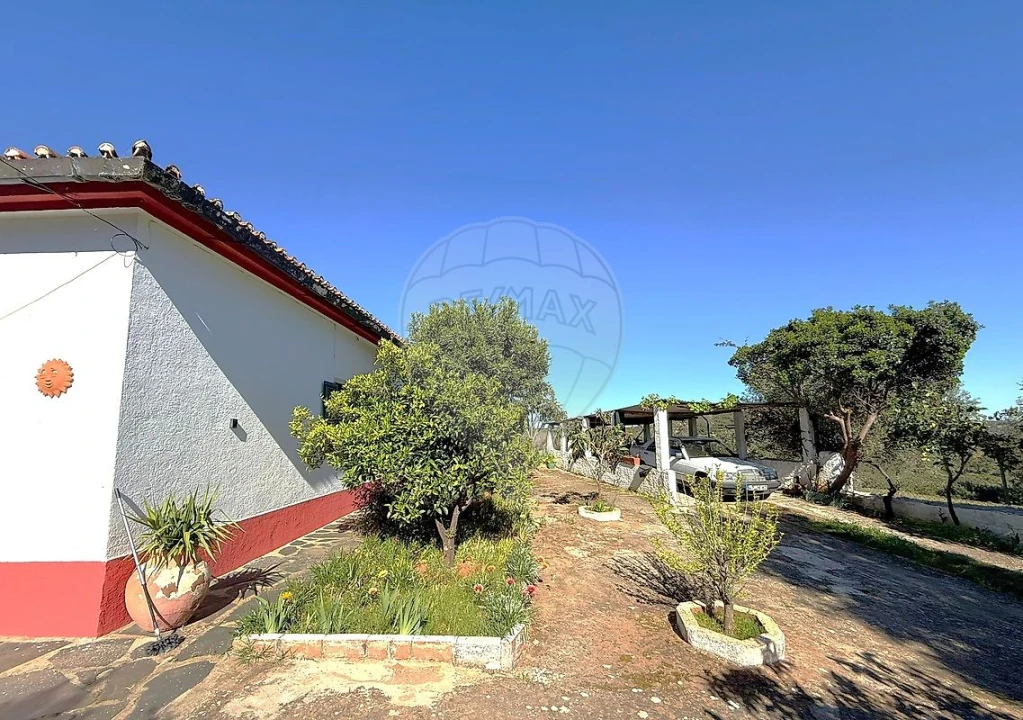 Moradia T2 para Venda em Esperança Foto 30