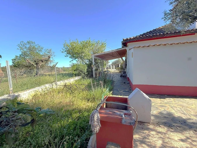 Moradia T2 para Venda em Esperança Foto 27