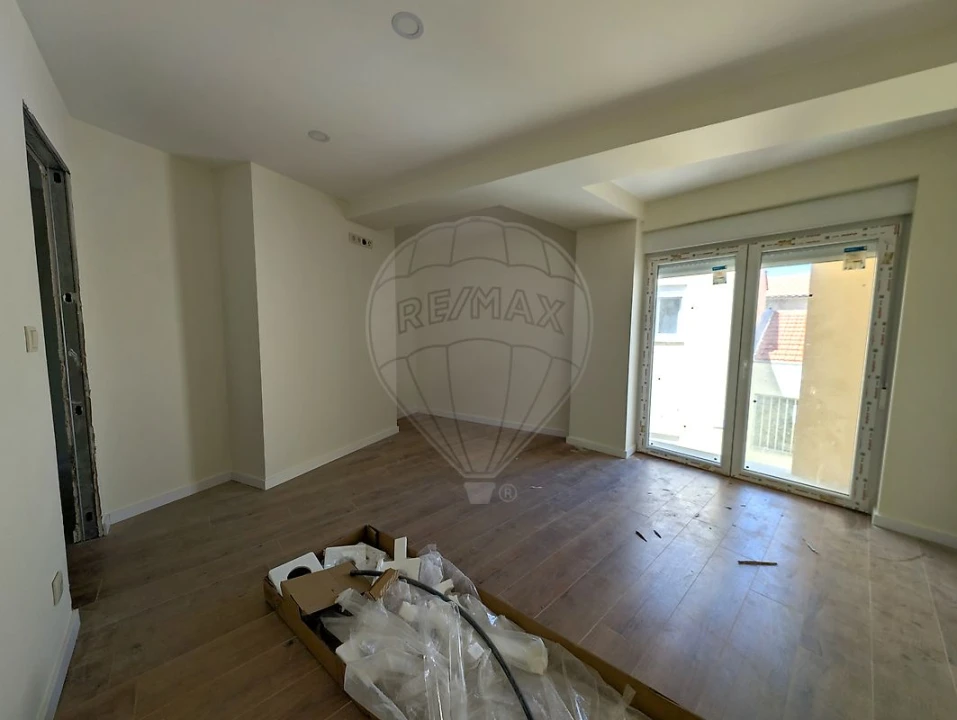 Apartamento T1 para Venda em Ovar, São João, Arada e São Vicente de Pereira Jusã Foto 5