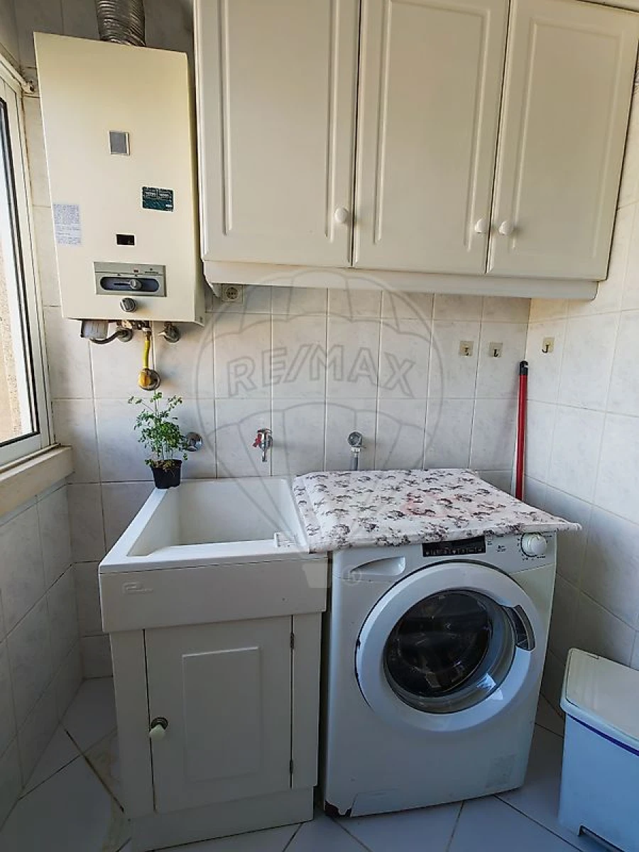 Apartamento T3 para Arrendamento em Glória e Vera Cruz Foto 11