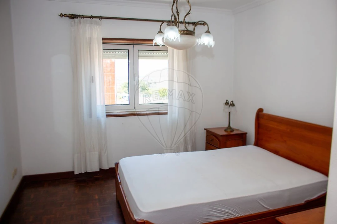 Apartamento T3 para Arrendamento em Glória e Vera Cruz Foto 6