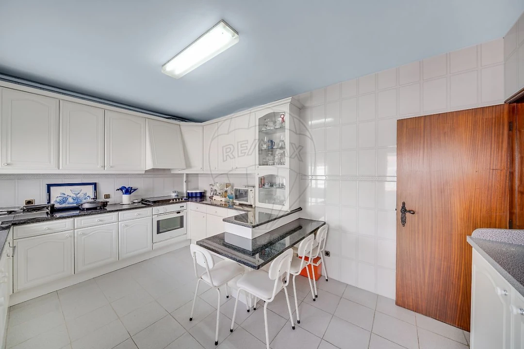 Apartamento T2 para Venda em Vagos e Santo António Foto 4