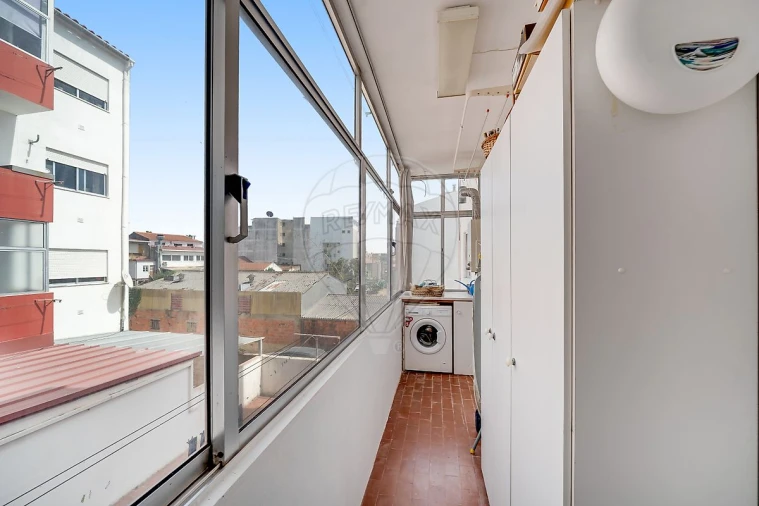 Apartamento T2 para Venda em Vagos e Santo António Foto 5