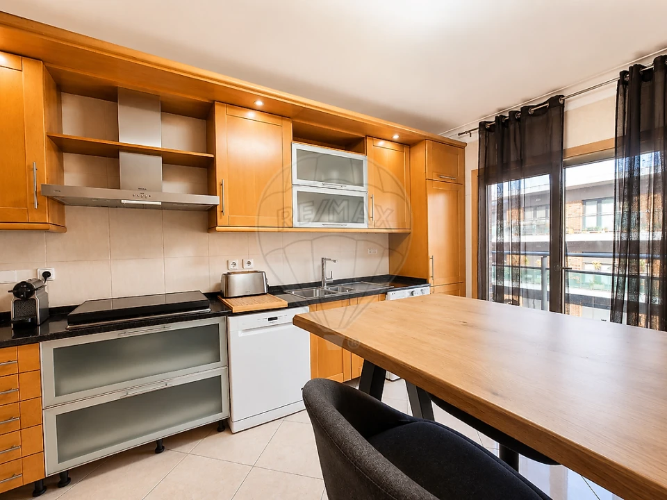 Apartamento T3 para Venda em Alverca do Ribatejo e Sobralinho Foto 35